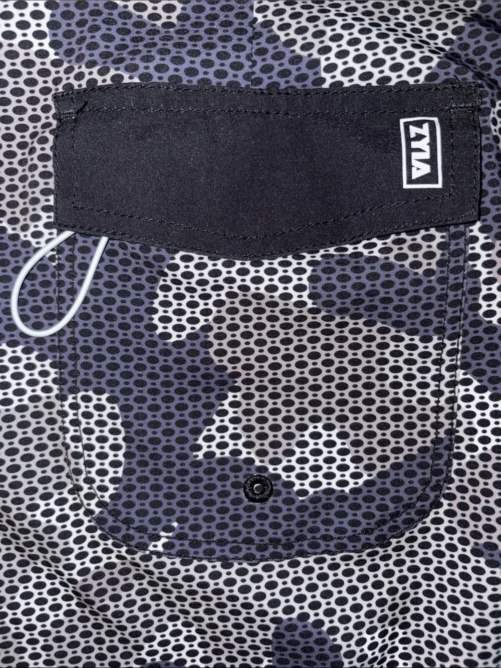 ZYIA Active Men's Spotted Camo Lined Board Shorts Size XL Swimming trunks